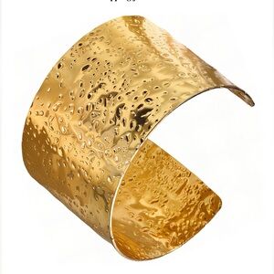 GOLD 18 K Plated CUFF BRACELET